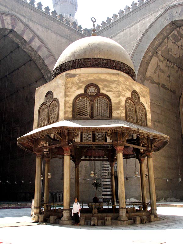Le Caire