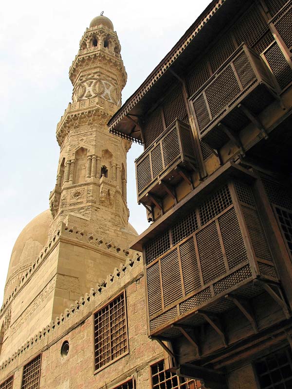 Le Caire